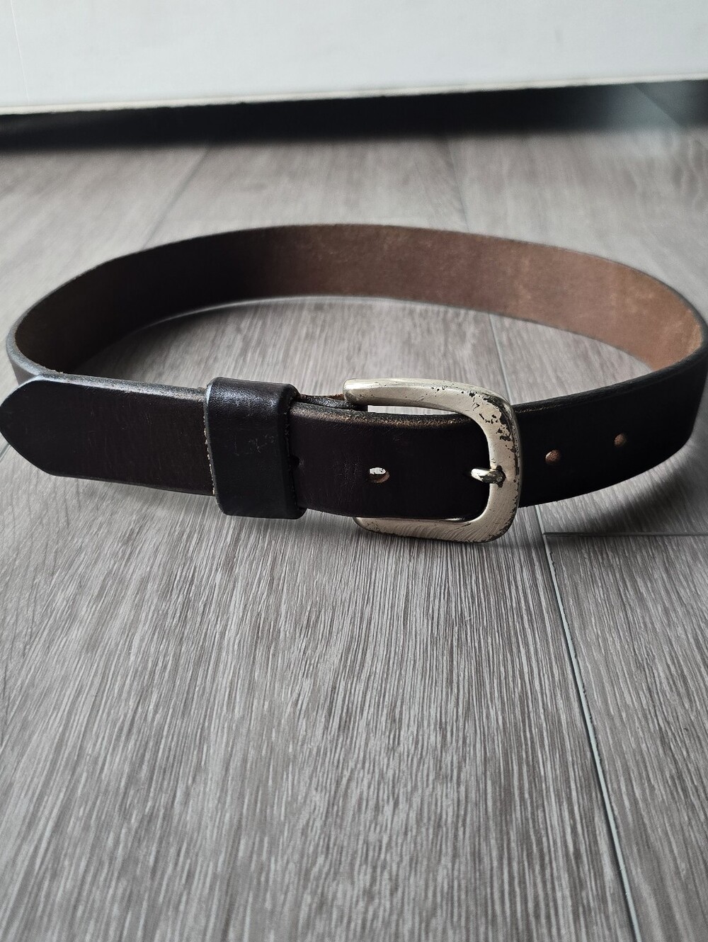 ​GAP Brown Leather Casual Belt Silver Tone Solid Brass Hardware 33 Inch